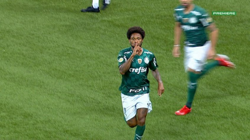 Luiz Adriano se posiciona e ressalta desejo de continuar no Palmeiras: Não pedi para sair’