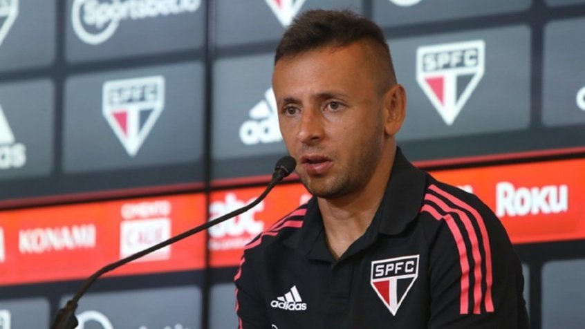 Reforços de 2022 deixam elenco do São Paulo mais experiente Reforços de 2022 deixam elenco do São Paulo mais experiente