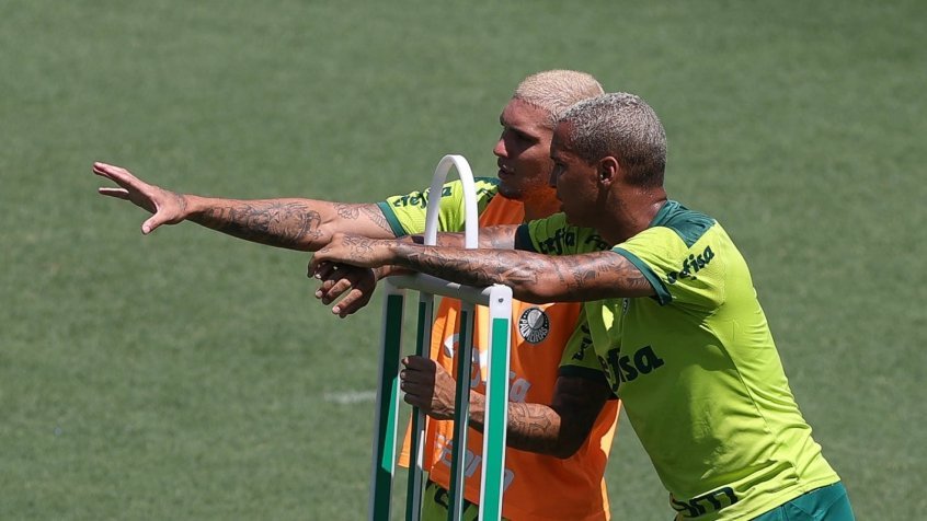 Palmeiras corre para conseguir inscrever reforços a tempo de estreia no Paulistão Palmeiras corre para conseguir inscrever reforços a tempo de estreia no Paulistão