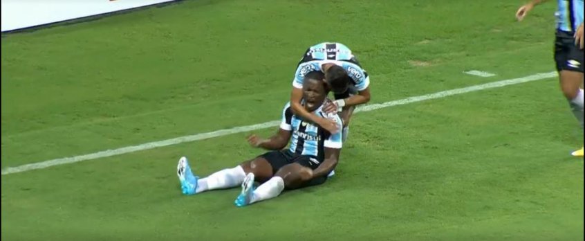 Em noite inspirada de Elias, Grêmio vence o Caxias na sua estreia no Campeonato Gaúcho 2022