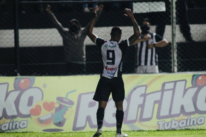 Operário-PR vence Coritiba pelo Campeonato Paranaense Operário-PR vence Coritiba pelo Campeonato Paranaense