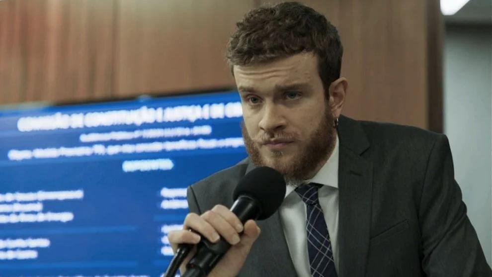 Ator Vitor Thiré provoca haters de ativista gay em ‘Aruanas’: ‘Assistam’ Ator Vitor Thiré provoca haters de ativista gay em ‘Aruanas’: ‘Assistam’