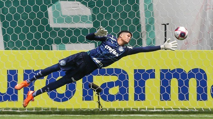 Conheça Mateus, goleiro do Palmeiras que estará em Abu Dhabi