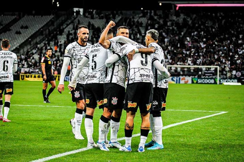 Corinthians precisa de 5 chutes para fazer 1 gol, média mais baixa da Série A