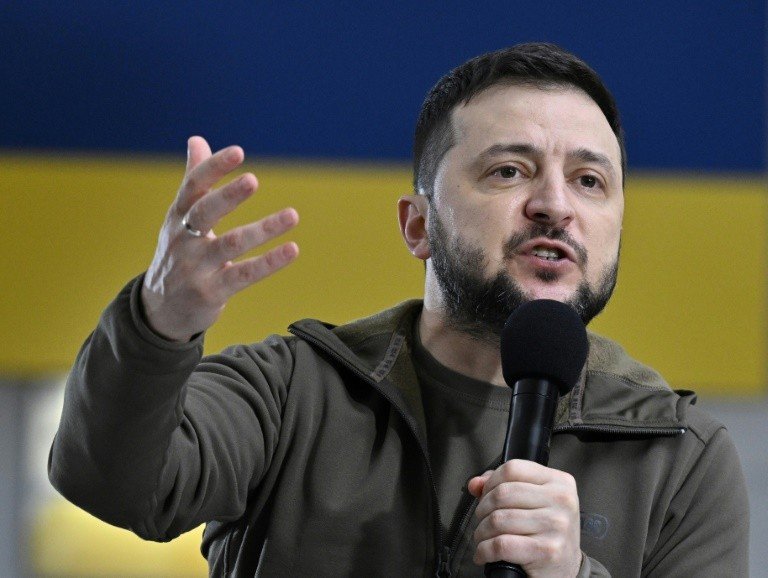 Draghi e Zelensky debatem sanções e desbloqueio de portos Draghi e Zelensky debatem sanções e desbloqueio de portos