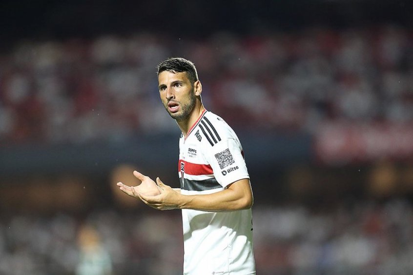 São Paulo empata com o Ceará e perde chance de ser líder do Campeonato Brasileiro São Paulo empata com o Ceará e perde chance de ser líder do Campeonato Brasileiro