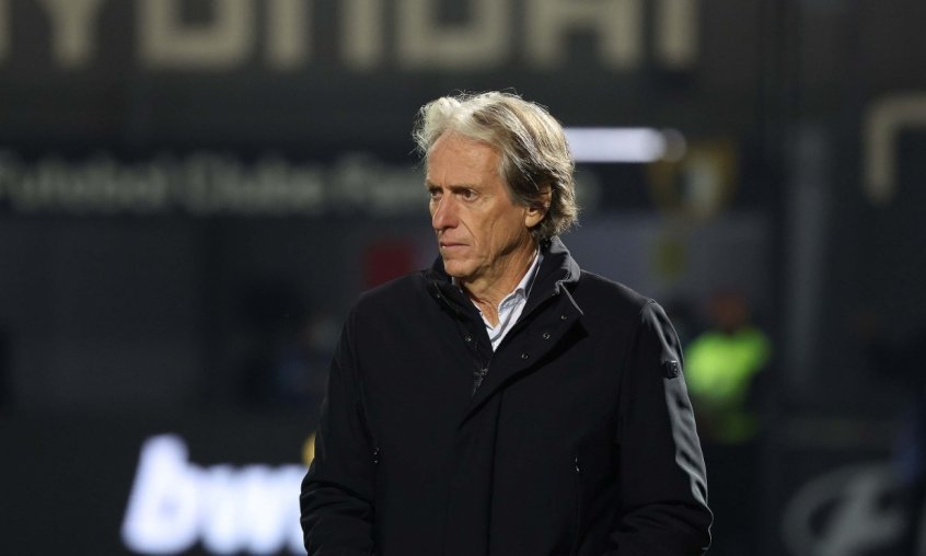 Fenerbahçe ainda não tem acordo com Jorge Jesus, e presidente dá prazo para anunciar novo treinador