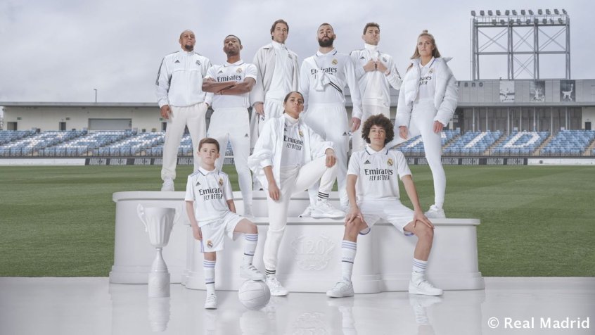 Real Madrid lança novo uniforme para a temporada 2022/2023