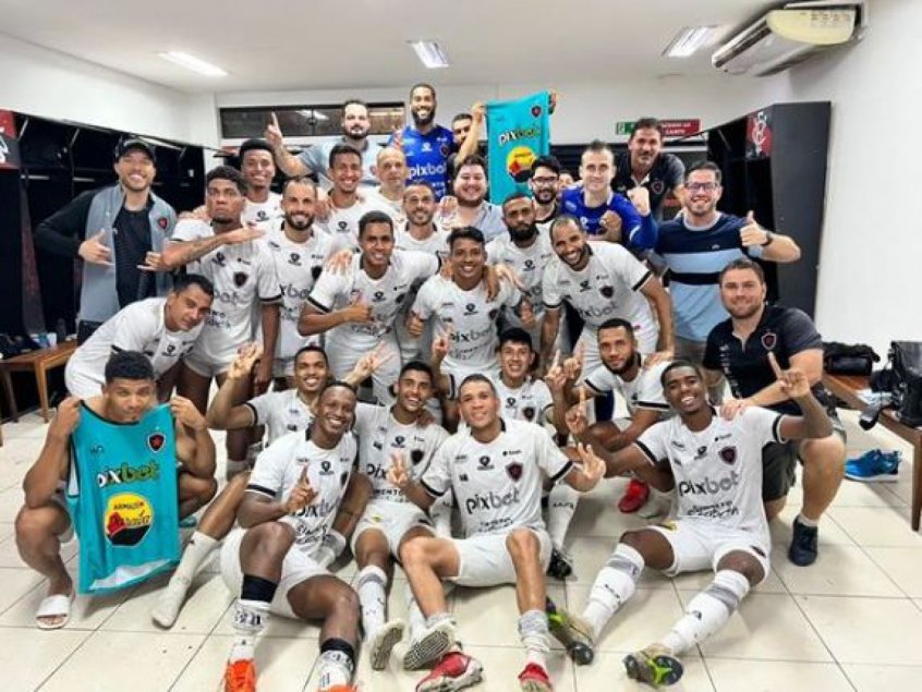 Série C: Botafogo-PB sobe e Vitória afunda