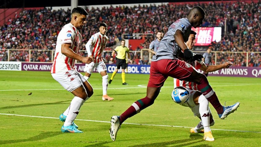 Luiz Henrique minimiza empate do Fluminense: ‘O importante é que não saímos perdendo’