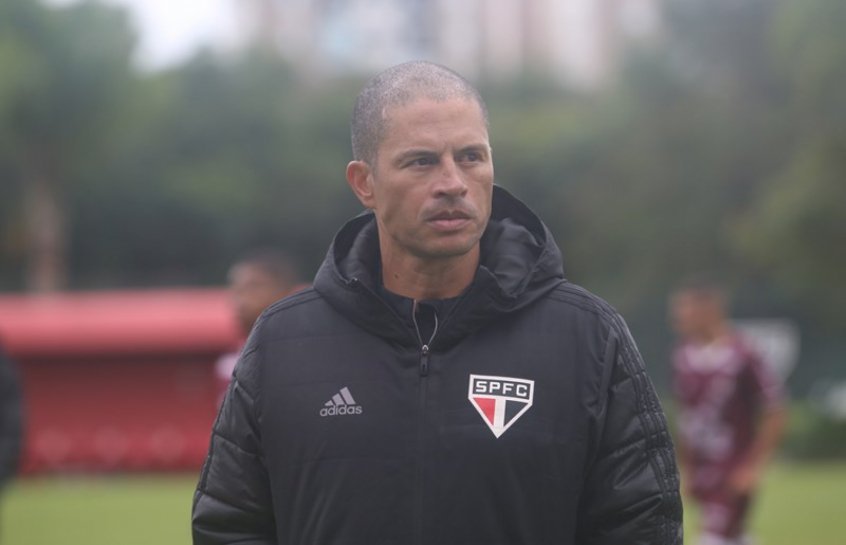 De virada, sub-20 do São Paulo vence jogo-treino contra o Capivariano De virada, sub-20 do São Paulo vence jogo-treino contra o Capivariano