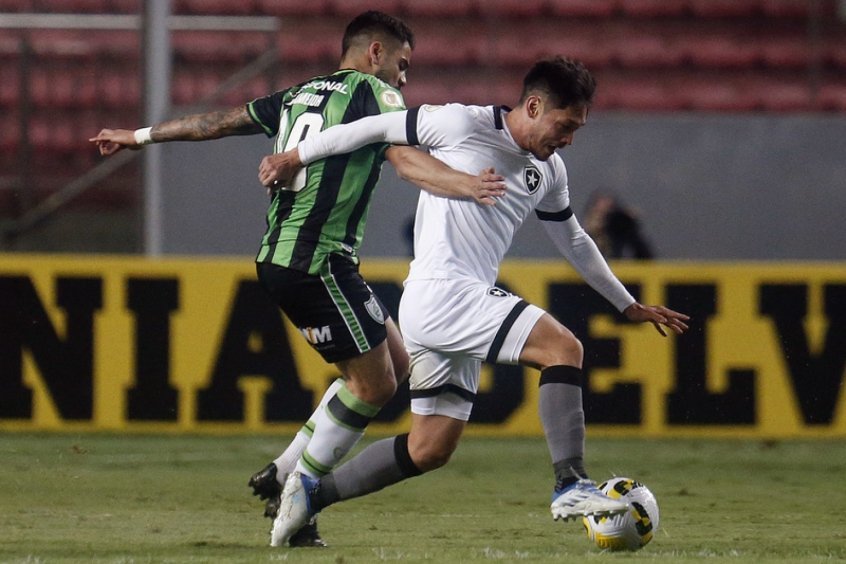 Botafogo empata com o América-MG no Independência e perde a chance de dormir na liderança do Brasileirão Botafogo empata com o América-MG no Independência e perde a chance de dormir na liderança do Brasileirão