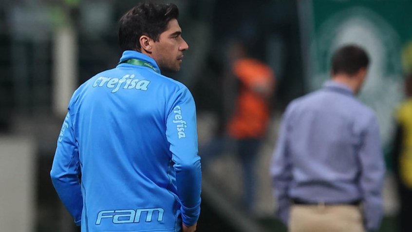 Abel Ferreira cumprirá nona suspensão no comando do Palmeiras