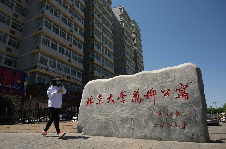 Estudantes protestam em Pequim contra medidas anticovid