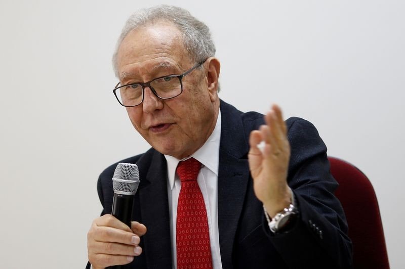 Francisco Turra é eleito presidente do conselho de administração da Aprobio Francisco Turra é eleito presidente do conselho de administração da Aprobio