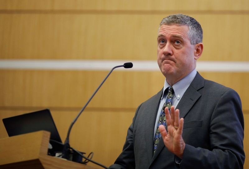 Bullard: Fed deveria cortar estímulo neste ano “de forma relativamente rápida” para encerrá-lo no começo de 2022 Bullard: Fed deveria cortar estímulo neste ano “de forma relativamente rápida” para encerrá-lo no começo de 2022