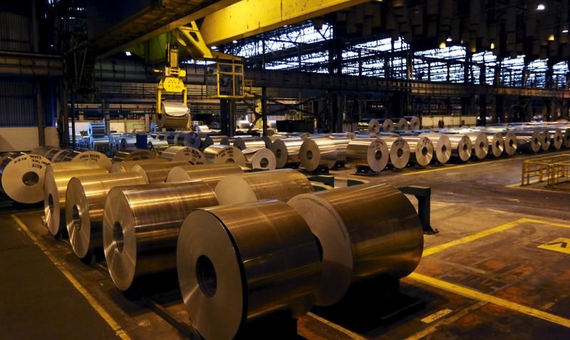 Indústria brasileira fica estagnada em junho e termina 2º tri com perdas de 2,5% Indústria brasileira fica estagnada em junho e termina 2º tri com perdas de 2,5%