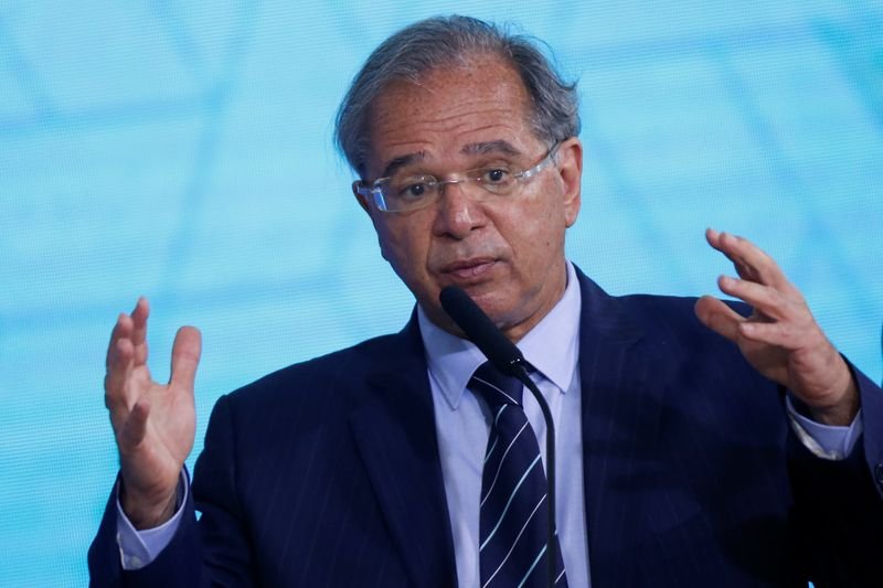 Precisamos de compreensão e ajuda para resolvermos problema dos precatórios, diz Guedes Precisamos de compreensão e ajuda para resolvermos problema dos precatórios, diz Guedes