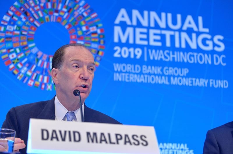 Chefe do Banco Mundial diz que pressão para alterar dados de relatório “fala por si” Chefe do Banco Mundial diz que pressão para alterar dados de relatório “fala por si”