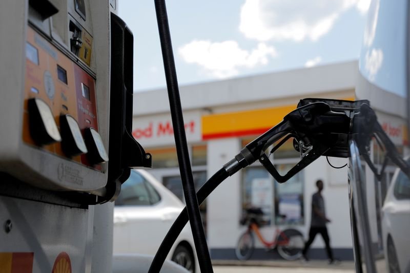 Diesel sobe 5,55% na primeira metade de outubro nos postos do Brasil para acima de R$5 por litro Diesel sobe 5,55% na primeira metade de outubro nos postos do Brasil para acima de R$5 por litro