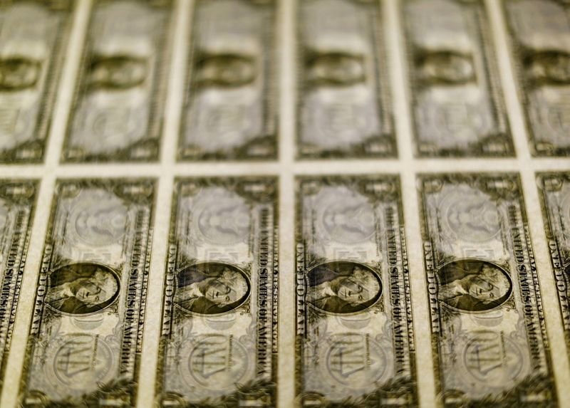 Com menor fôlego da balança, déficit em transações correntes alcança US$1,699 bi em setembro Com menor fôlego da balança, déficit em transações correntes alcança US$1,699 bi em setembro