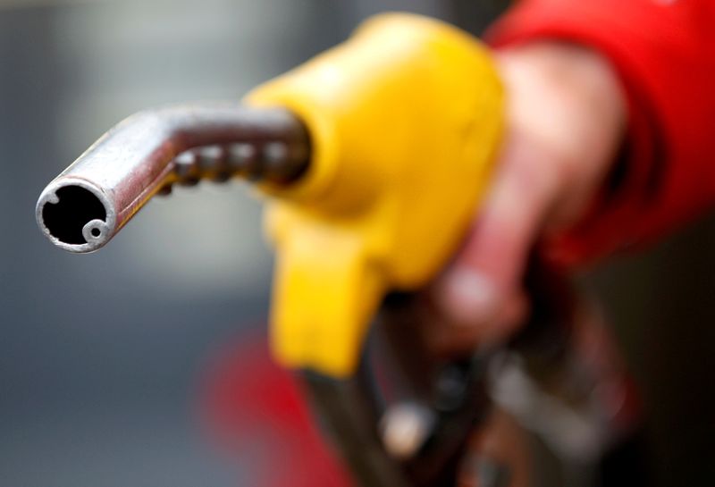 Preço médio do diesel nos postos sobe na semana, diz ANP; gasolina e etanol recuam