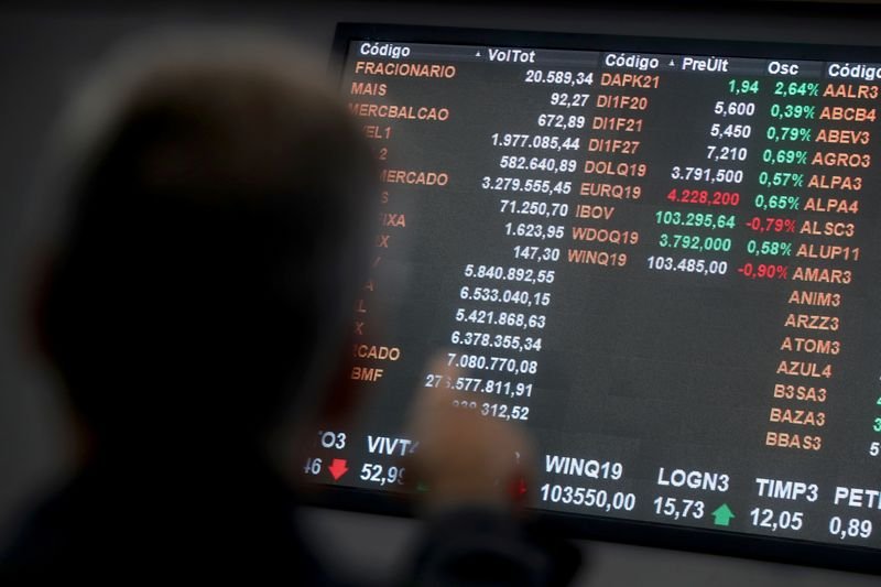 Ibovespa sobe na abertura antes de dado de emprego nos EUA Ibovespa sobe na abertura antes de dado de emprego nos EUA