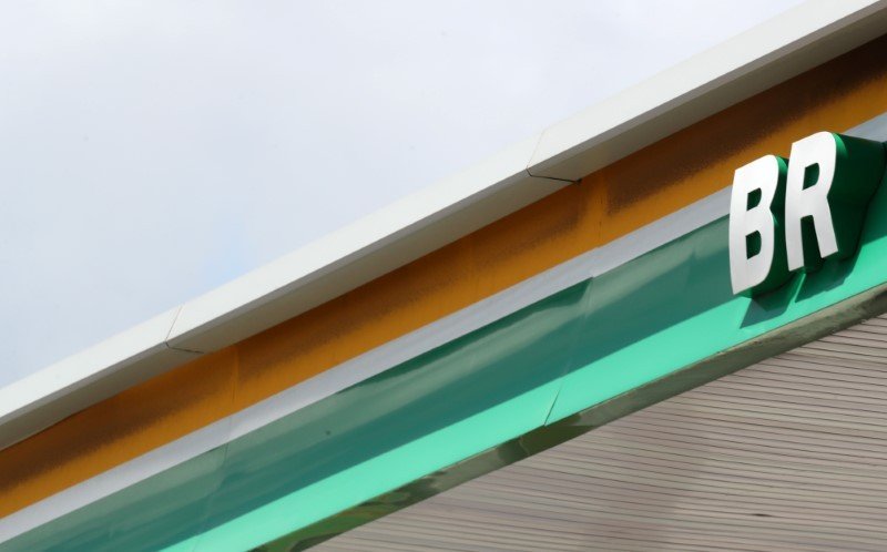 Petrobras protocola oferta de ações para vender totalidade da fatia na BR Petrobras protocola oferta de ações para vender totalidade da fatia na BR