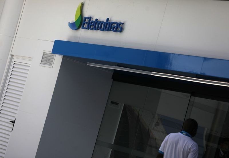 Câmara aprova privatização da Eletrobras; governo nega impacto na tarifa Câmara aprova privatização da Eletrobras; governo nega impacto na tarifa