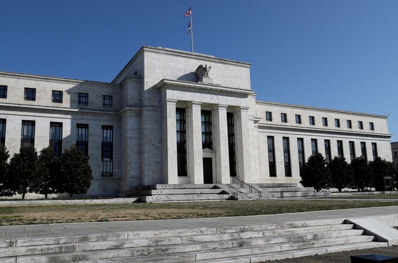 Mercado e riscos da Ômicron impõem novos desafios a virada na política monetária do Fed