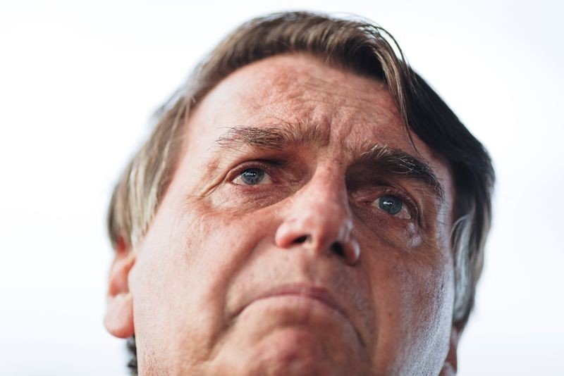 “É triste”, diz ex-marido de uma das ex-mulheres de Bolsonaro após separação “É triste”, diz ex-marido de uma das ex-mulheres de Bolsonaro após separação
