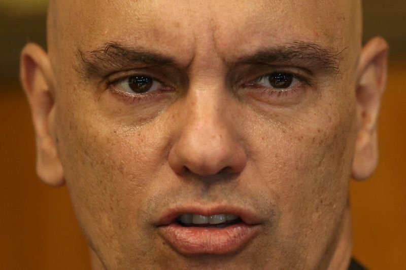 Insulto a Moraes em clube vira inquérito sigiloso Insulto a Moraes em clube vira inquérito sigiloso