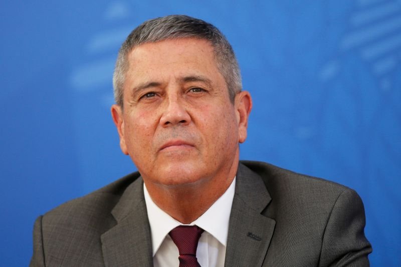 Braga Netto diz que não houve ditadura no Brasil quando militares comandaram país Braga Netto diz que não houve ditadura no Brasil quando militares comandaram país