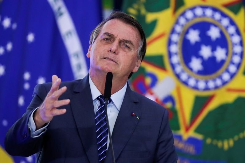 ‘É uma quadrúpede”, diz Bolsonaro ao se referir à apresentadora da CNN ‘É uma quadrúpede”, diz Bolsonaro ao se referir à apresentadora da CNN