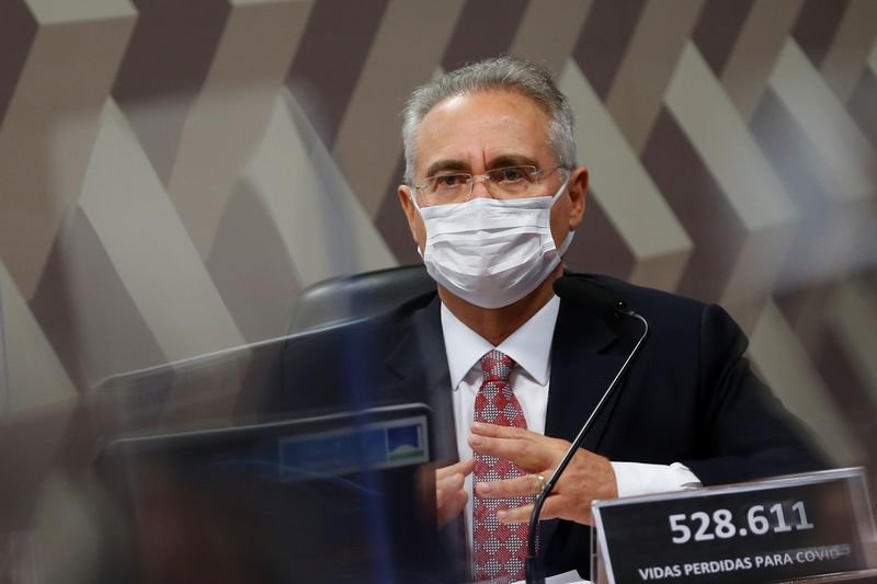 Vamos cobrar punição de responsáveis, sejam civis ou militares, diz Renan sobre CPI Vamos cobrar punição de responsáveis, sejam civis ou militares, diz Renan sobre CPI
