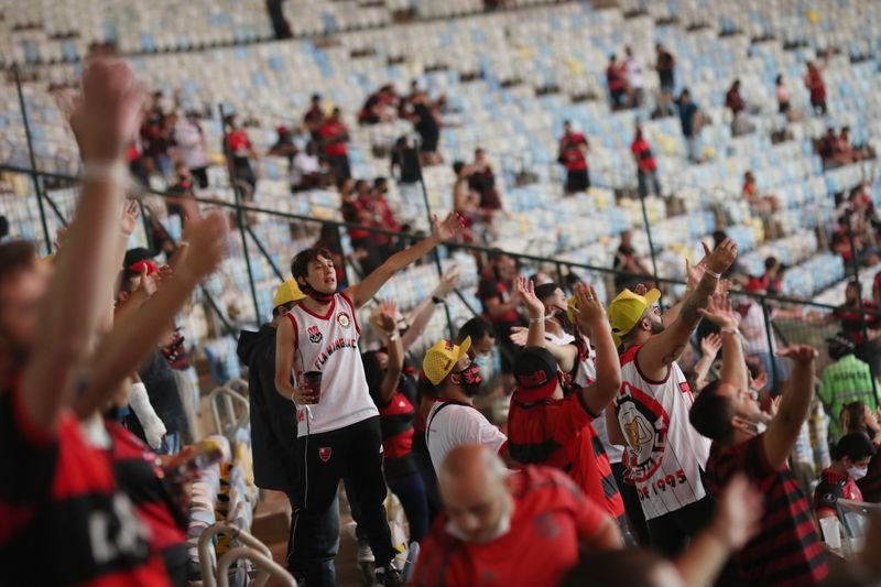 STJD cassa liminar e impede torcida em partidas do Flamengo STJD cassa liminar e impede torcida em partidas do Flamengo