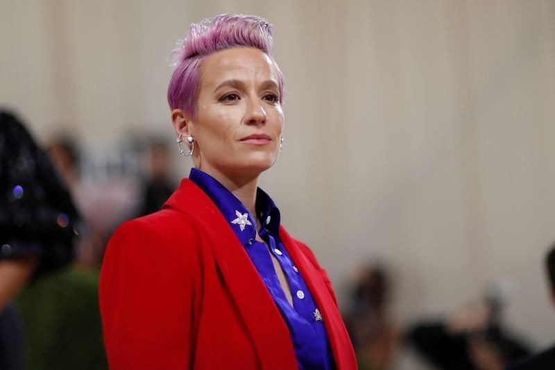 Rapinoe e outras atletas dos EUA defendem direito ao aborto em carta à Suprema Corte Rapinoe e outras atletas dos EUA defendem direito ao aborto em carta à Suprema Corte