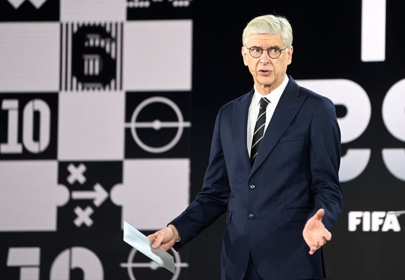 Wenger debaterá plano de Copa do Mundo bienal com técnicos de seleções Wenger debaterá plano de Copa do Mundo bienal com técnicos de seleções