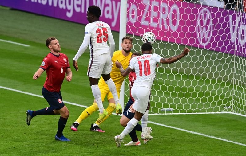 Inglaterra vai às oitavas da Euro como líder do Grupo D; Croácia e República Tcheca também avançam Inglaterra vai às oitavas da Euro como líder do Grupo D; Croácia e República Tcheca também avançam