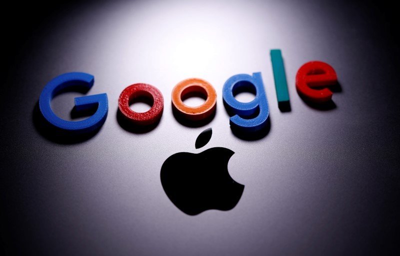 Regulador britânico mira domínio de Apple e Google em sistemas de telefonia móvel Regulador britânico mira domínio de Apple e Google em sistemas de telefonia móvel