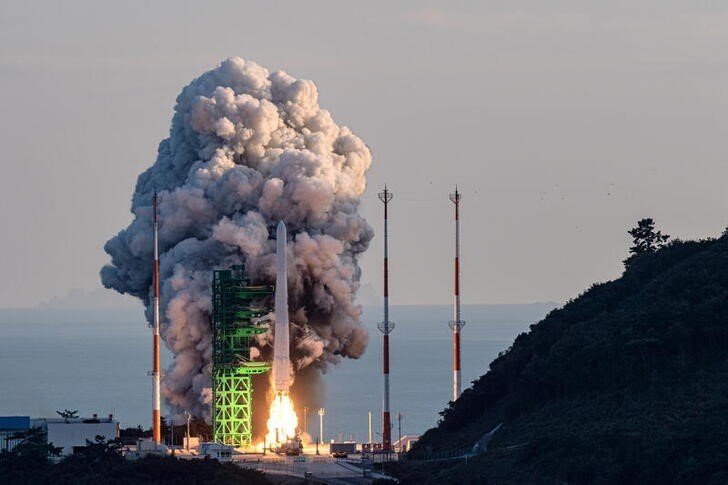 Presidente da Coreia do Sul promete “era espacial” após fracasso de foguete Presidente da Coreia do Sul promete “era espacial” após fracasso de foguete