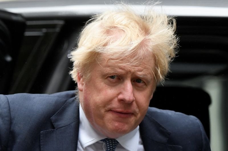 Boris Johnson assume responsabilidade por festas ilegais em gabinete Boris Johnson assume responsabilidade por festas ilegais em gabinete